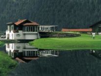 Wunderschöner 18-Loch Golfplatz