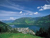 der Zeller See, einer der saubersten Badeseen von ganz Österreich